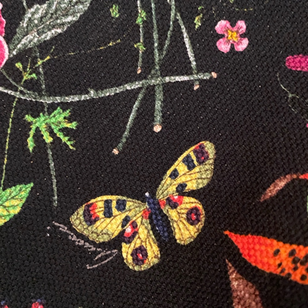 Authentic Gucci Floral Black Tote Bag - Picture 4 of 12